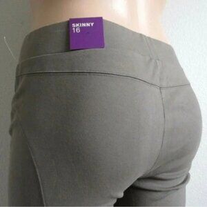 Lane Bryant Jeans Women’s PONTE Knit SKINNY Leggings Plus Size 16 Average NWT